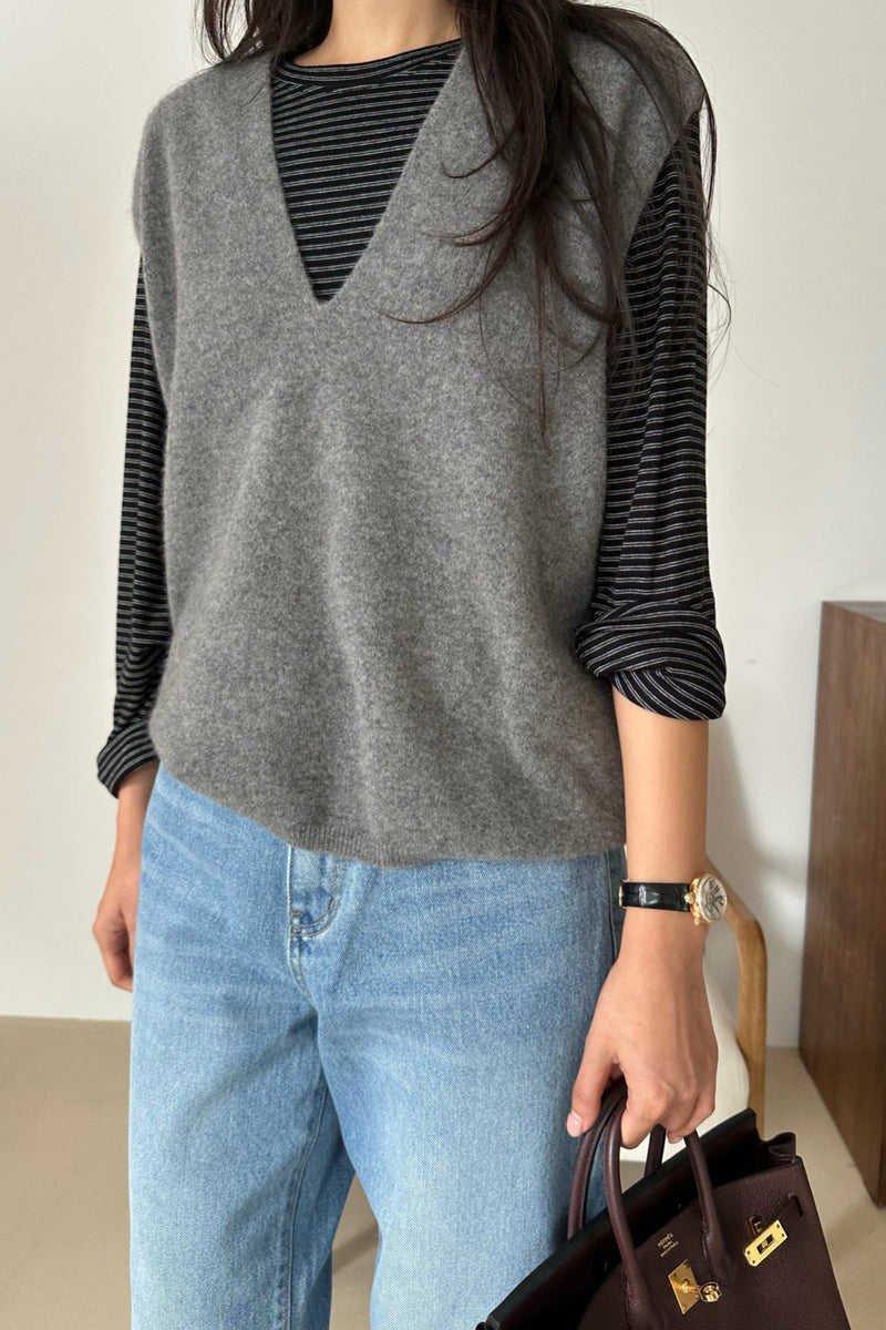 Cashmere V-neck Knit