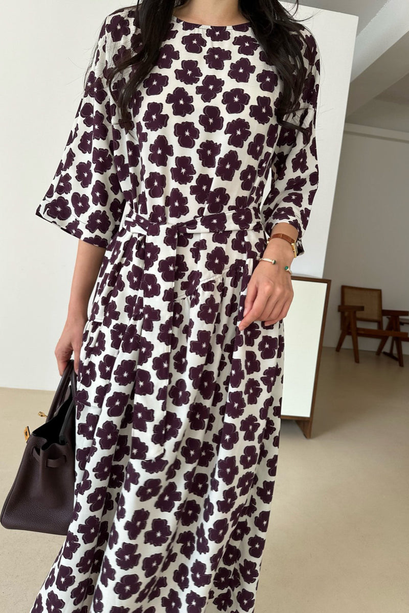 Margaret Flower Dress (belt included)