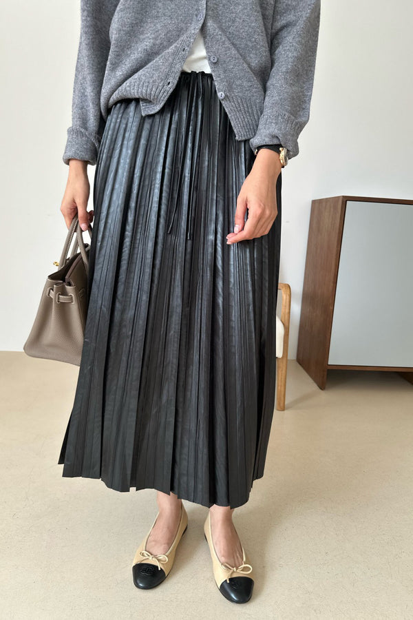 Leatherette Pleated Skirt