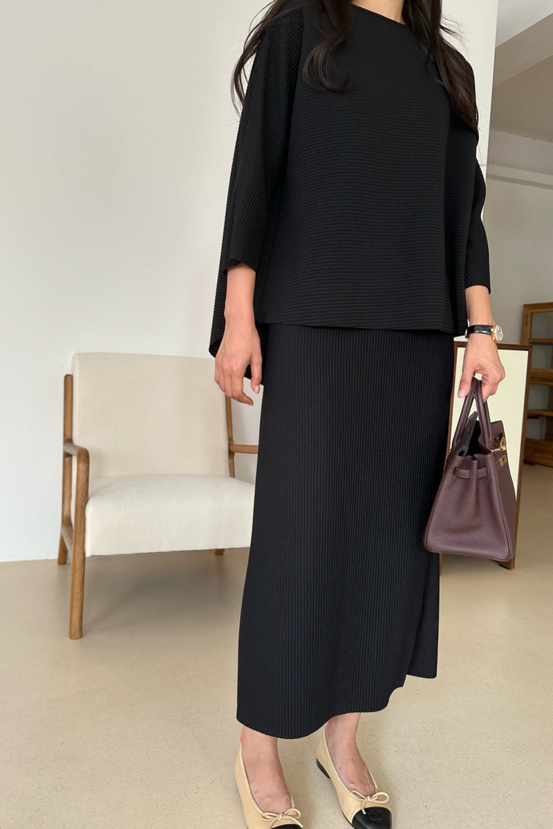 Audrey Pleat Set