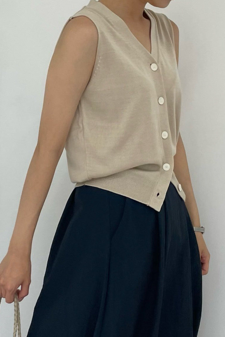 Aden Knit Vest