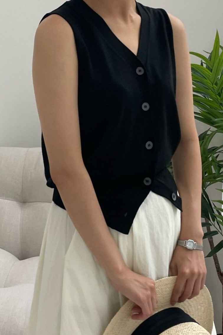 Aden Knit Vest