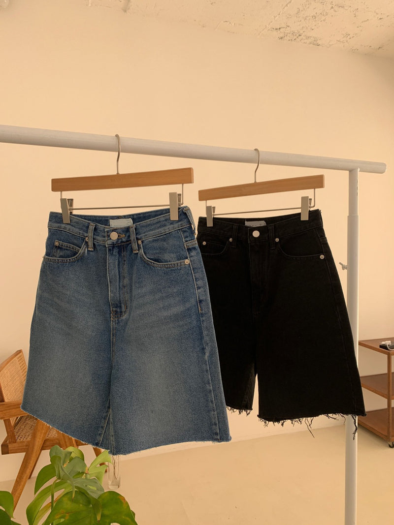 Half Short Denim